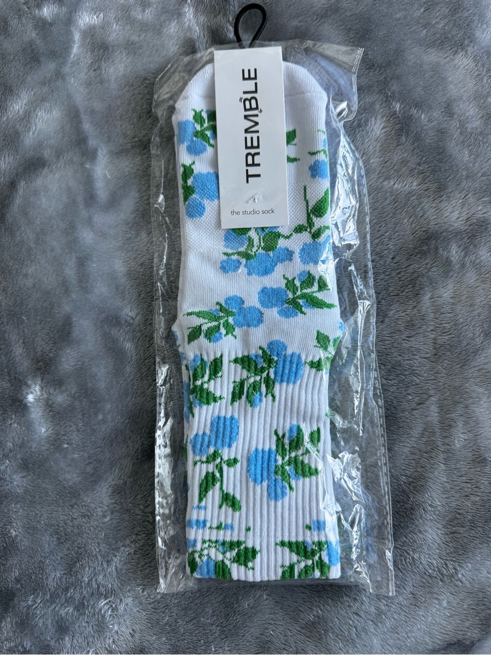 Pilates grippy socks - Tremble White Crew Socks with Blue Floral Print